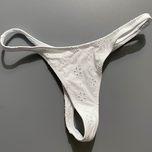 夏日泳衣渡假泳衣女新款 27号箱 显白海边比基尼性感沙滩BIKINI