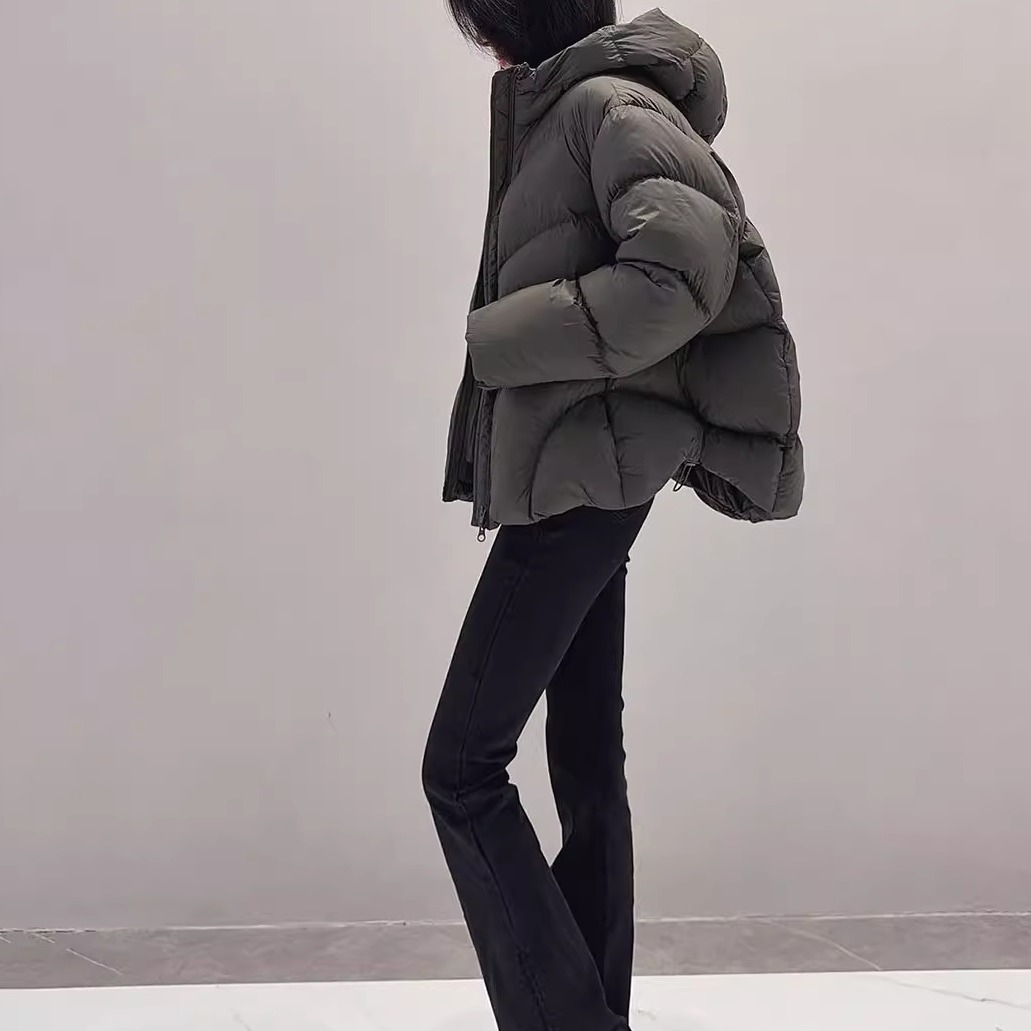 江南同款云朵泡芙面包服羽绒服女短款连帽宽松小个子外套军绿色冬