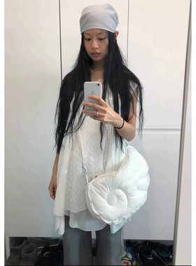 coyseio 孙胜完同款 日系翅膀单肩斜挎包云朵包贝壳包女