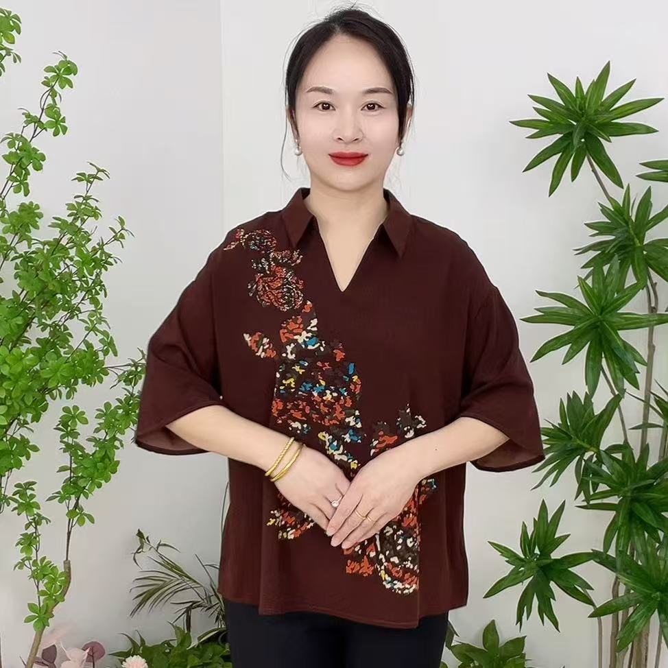 夏季新款妈妈装T恤中老年翻领衬衫上衣女加肥加大码宽松洋气遮肚