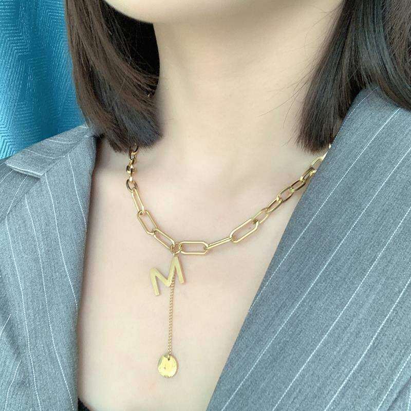 韩国粗链短款m字圆片流苏字母粗项链女个性网红百搭简约复古配饰