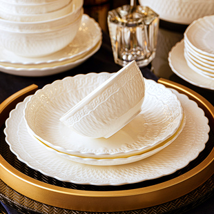 乔迁碗碟家用景德镇骨瓷碗高级感 2025新款 法式 浮雕釉下彩餐具套装