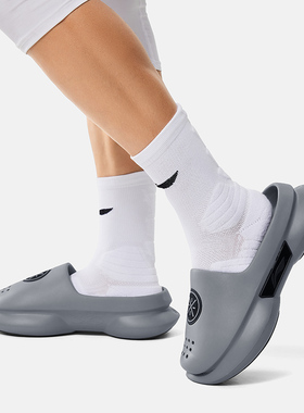 李宁2024夏季韦德拖鞋男子反光轻量高回弹篮球场下拖鞋ABTU003