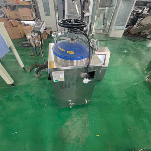 【几乎全新】力辰LICHEN立式蒸汽灭菌器，型号DGL-50—议价
