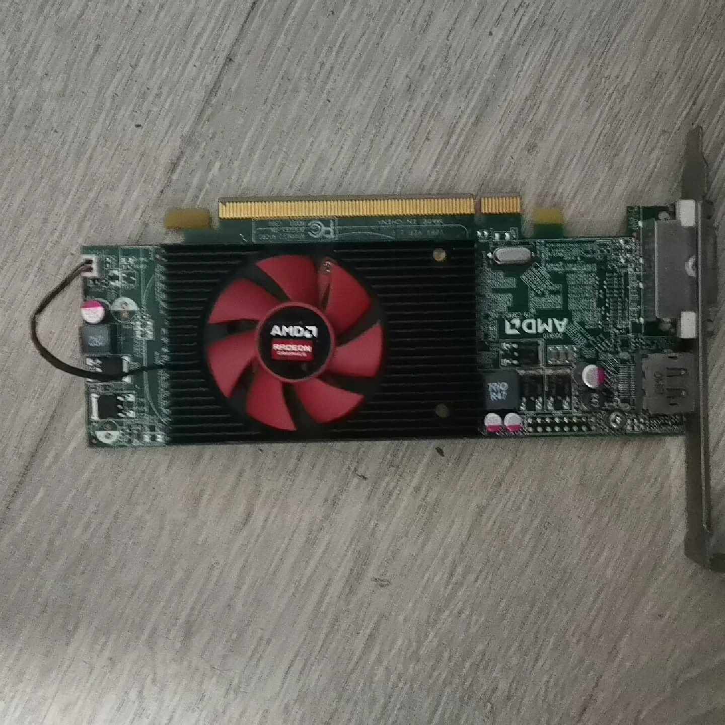 戴尔HD 8490 1G显卡，测试完好—议价