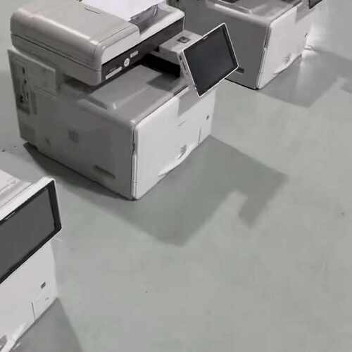 理光多功能一体机，成色还可以，黑白打印复印扫描都能用，办公家