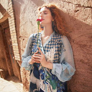 两三事梵高系列都灵之马长袖衬衫S23XC061