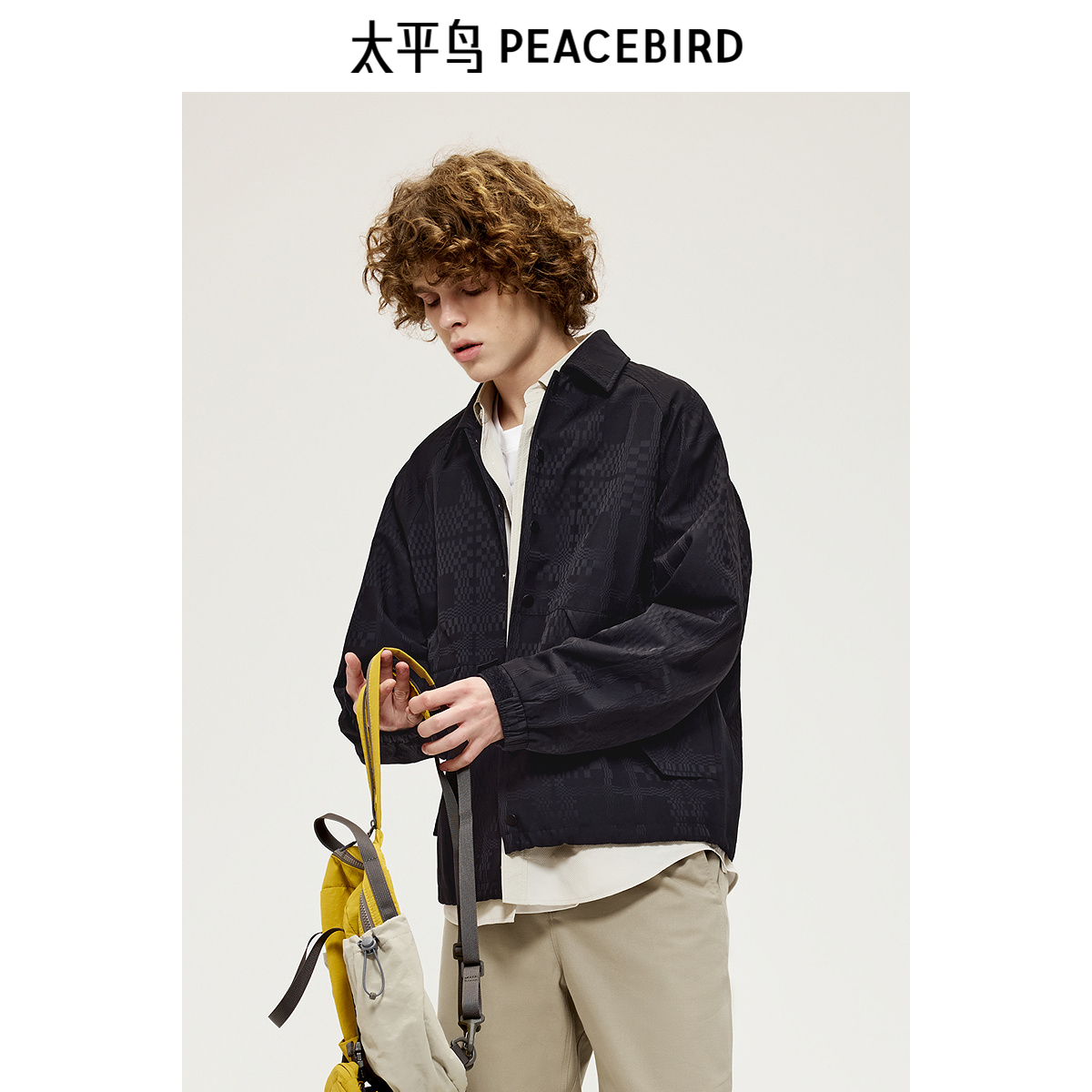 【商场同款】太平鸟男装 2024年秋季新款暗纹满印夹克男B2BCE3264