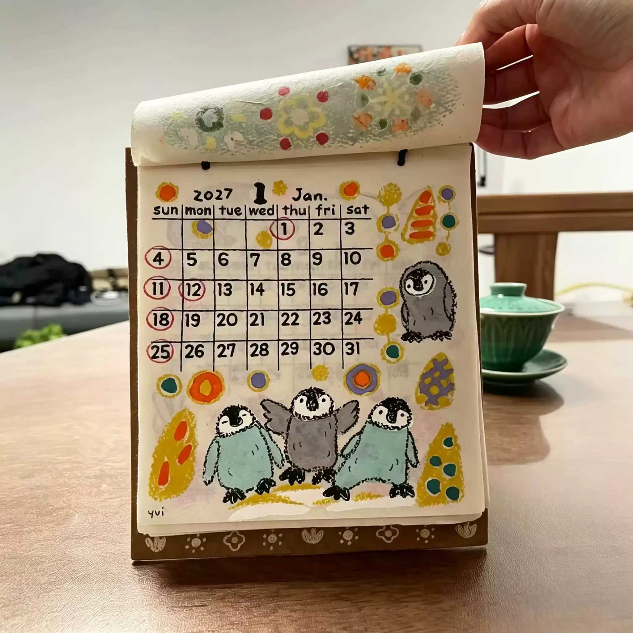2027年尼泊尔日历小狗涂鸦插画桌历年历小动物月历装饰挂饰送礼物