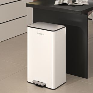 厨房垃圾桶2025新款家用不锈钢脚踩式带盖防水大容量高颜值垃圾筒