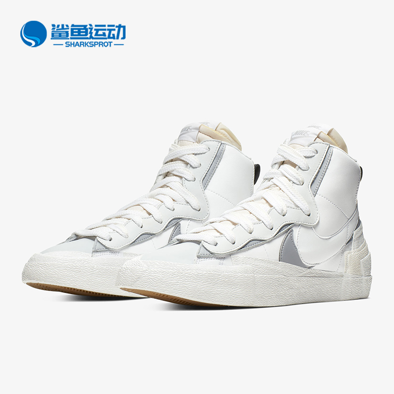 耐克男女运动板鞋BV0072-100