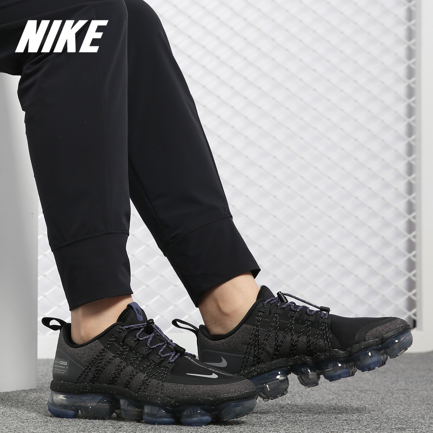 Nike/耐克正品 春秋新款 VAPORMAX 全掌气垫女子跑步鞋AQ8811