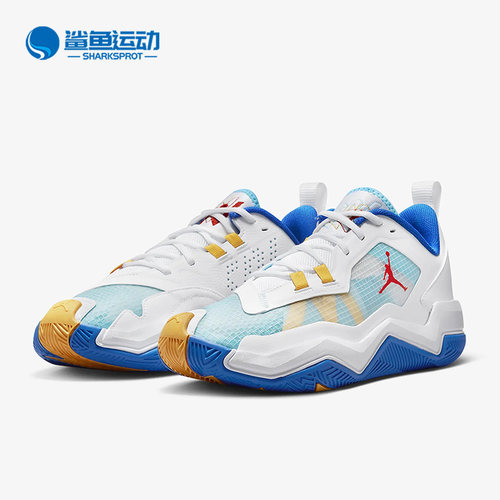 耐克男子运动篮球鞋DO7192-164