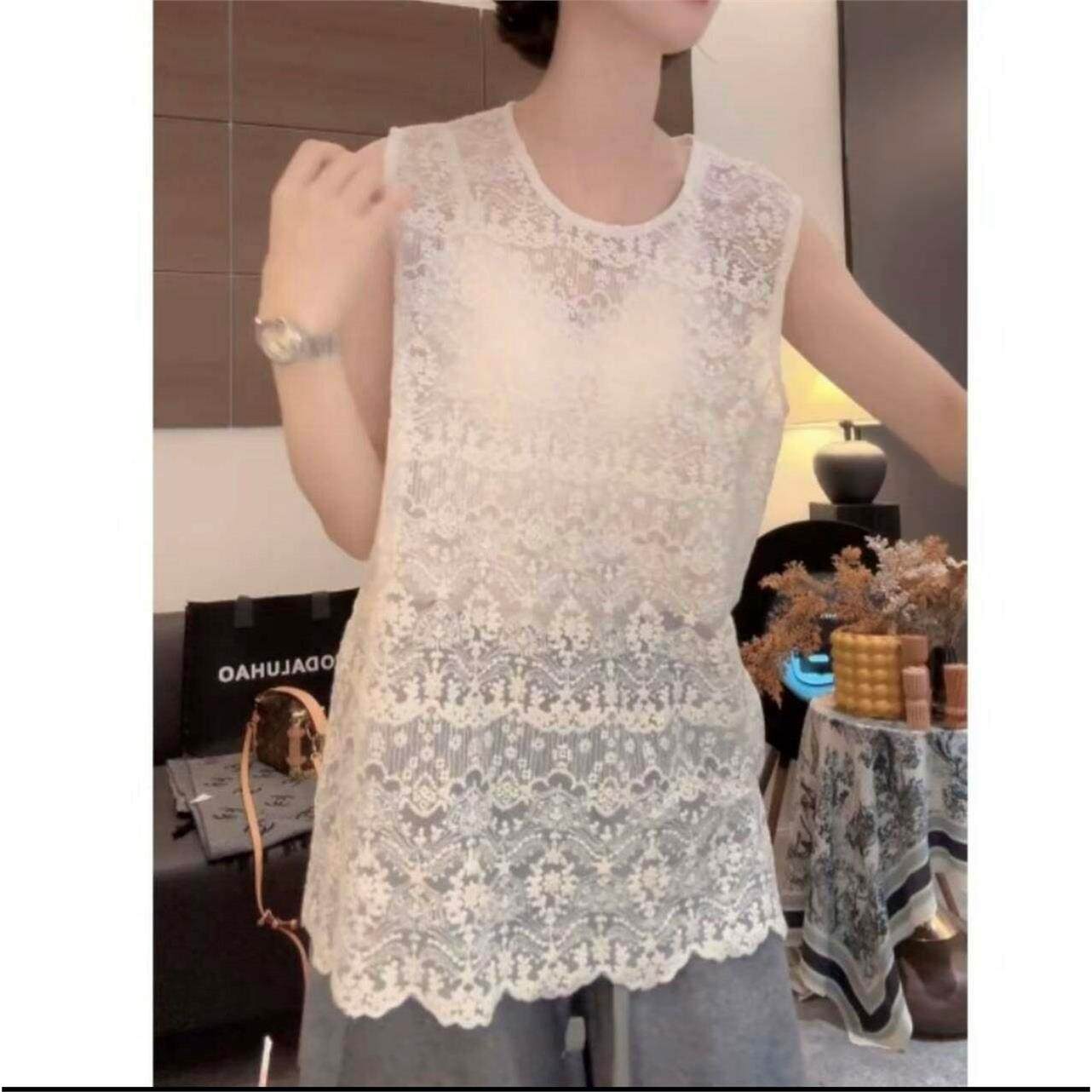 2025秋季新款显瘦欧若风百搭圆领蕾丝打底背心时尚内搭LK2507411