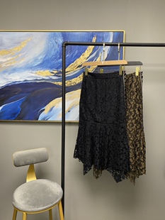 【V薏蔻】黑绿棕两色蕾丝侧面字母图案半身裙930701362