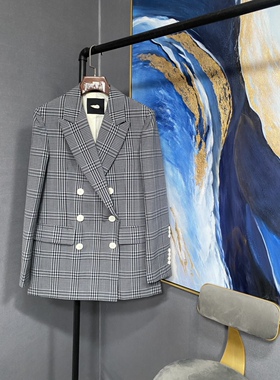 E灰色格纹全羊毛白色双排扣双开叉西装外套EAI1BLA003