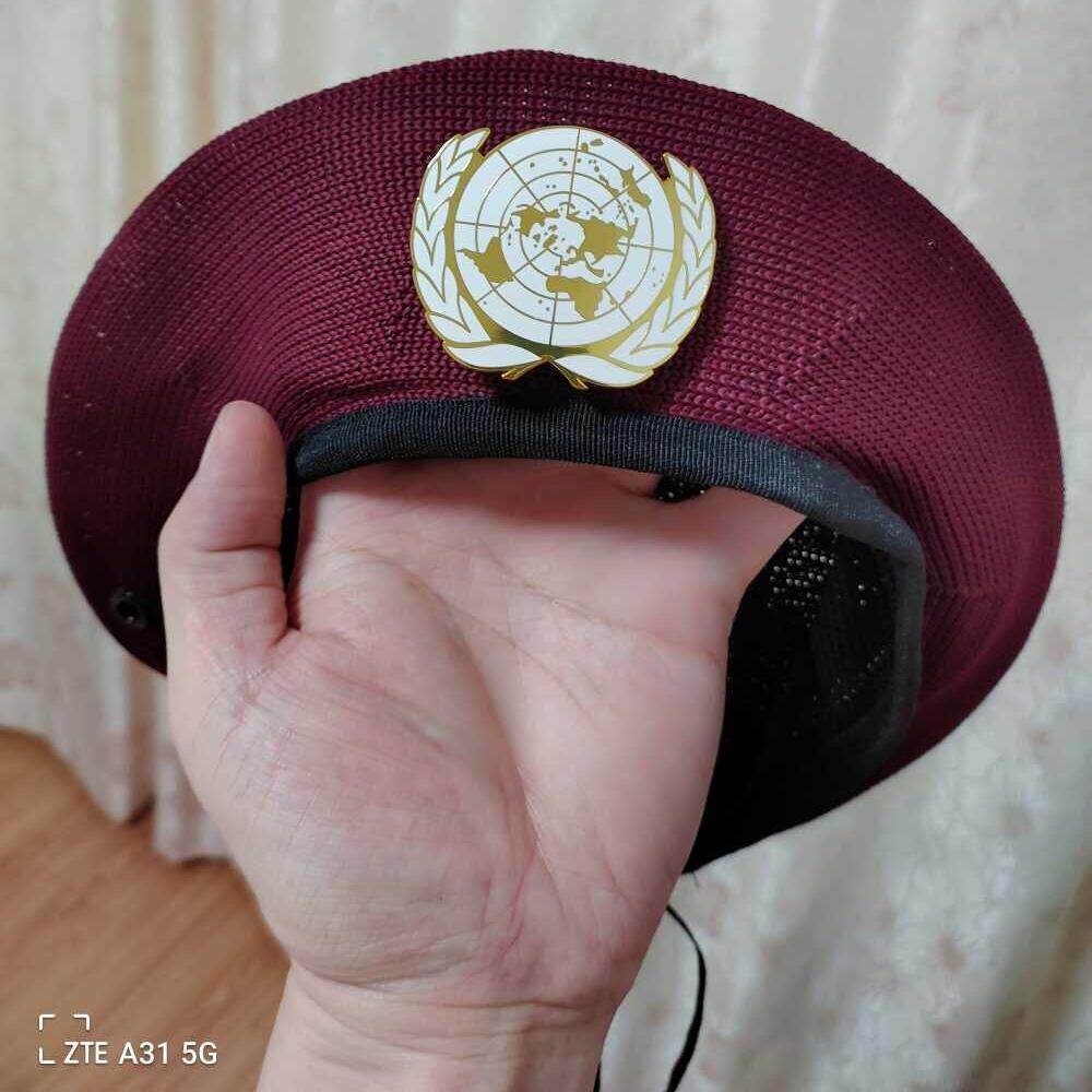 夏季时尚薄款透气贝雷帽 大小男女酒红色徽章水手帽 联合训练帽子