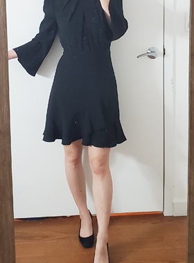 思思美代 美国正品dvf 春夏新品 褶皱 喇叭袖 鱼尾 连衣裙rosina