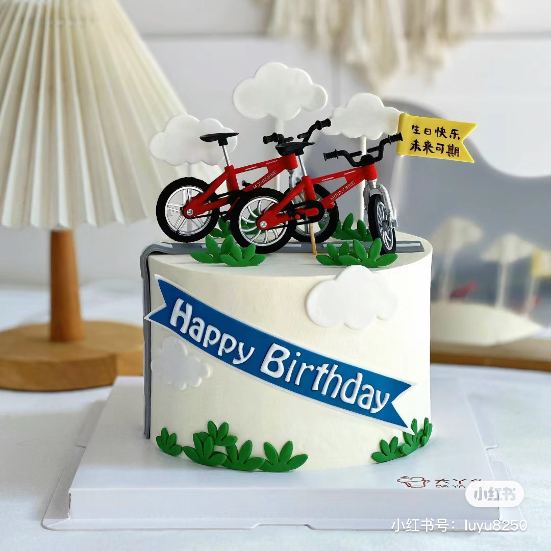 网红骑行运动者生日蛋糕装饰插件塑料红色自行车山地车烘焙摆件