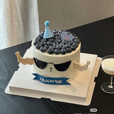 肌肉墨镜玩偶男士生日蛋糕装饰