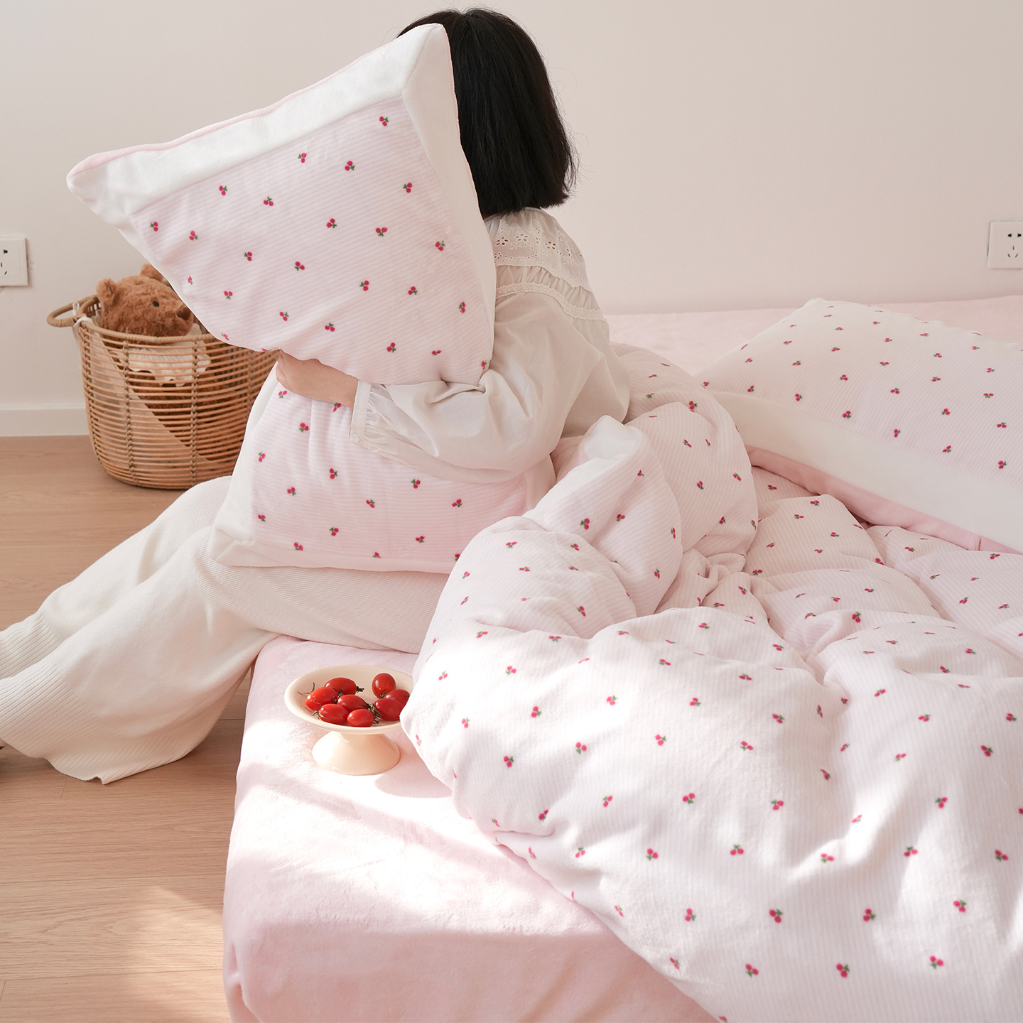 加厚保暖超厚牛奶绒粉色四件套