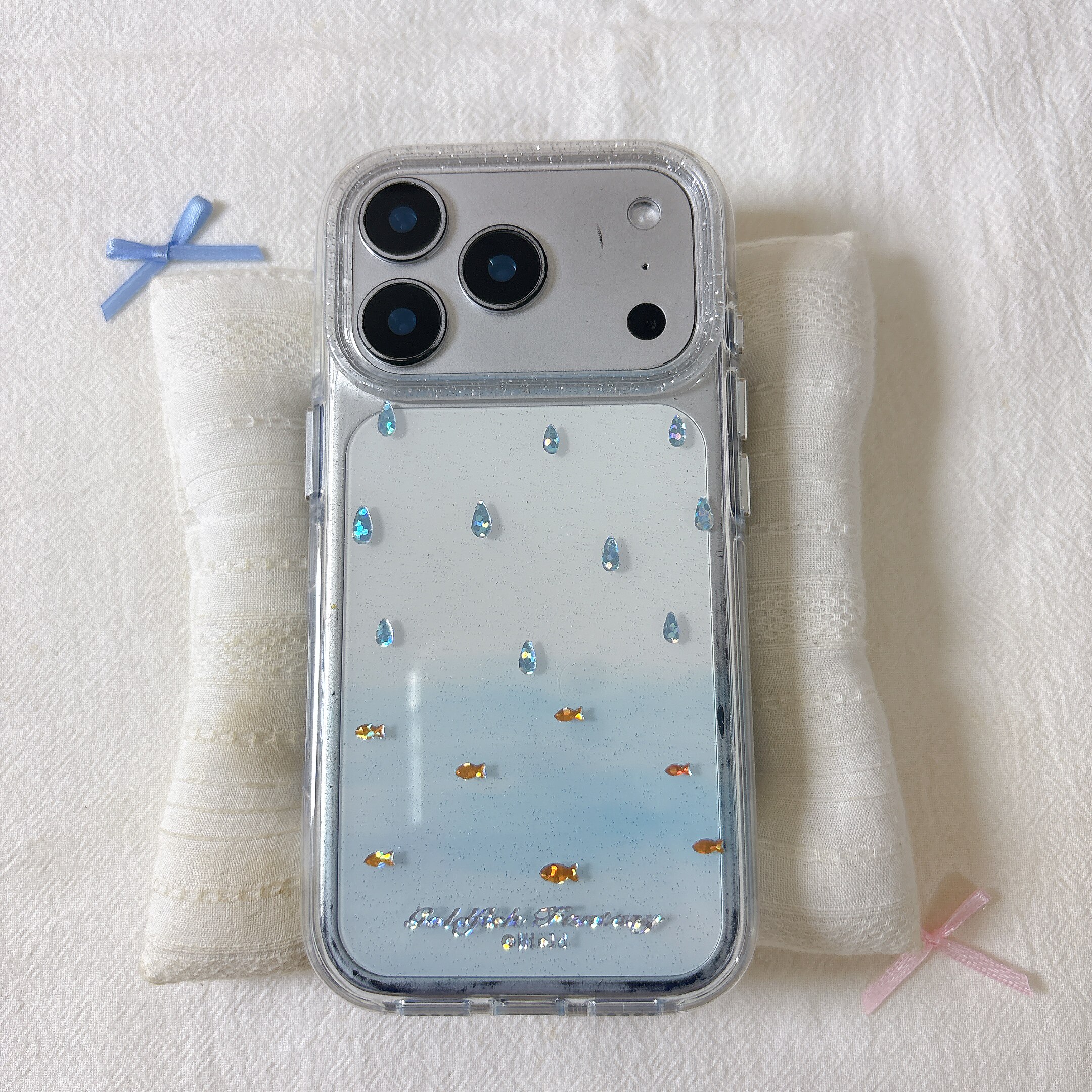 ins鎏金雨滴金鱼圆边双层适用苹果17promax手机壳iPhone16新款保护套15 /14/13全包硅胶防摔日韩