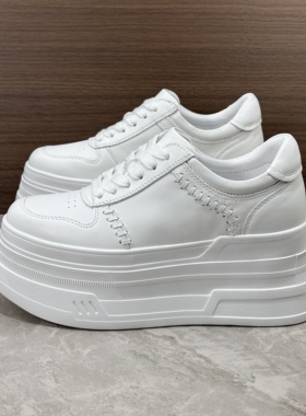 欧洲站2026年新款8CM增高真皮小白鞋女小个子白色编织厚底松糕鞋