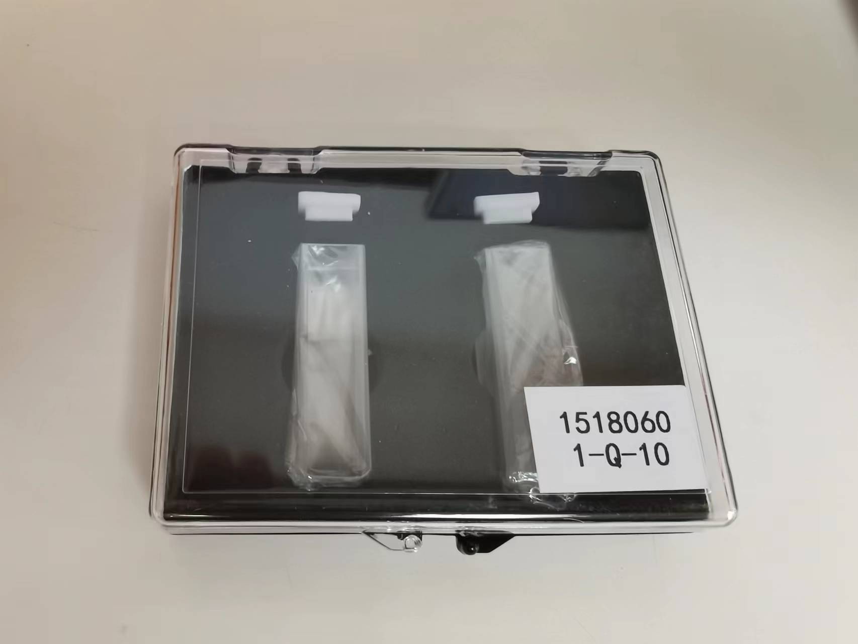 赛默飞原配石英比色皿10mm,一箱5盒共10个200元