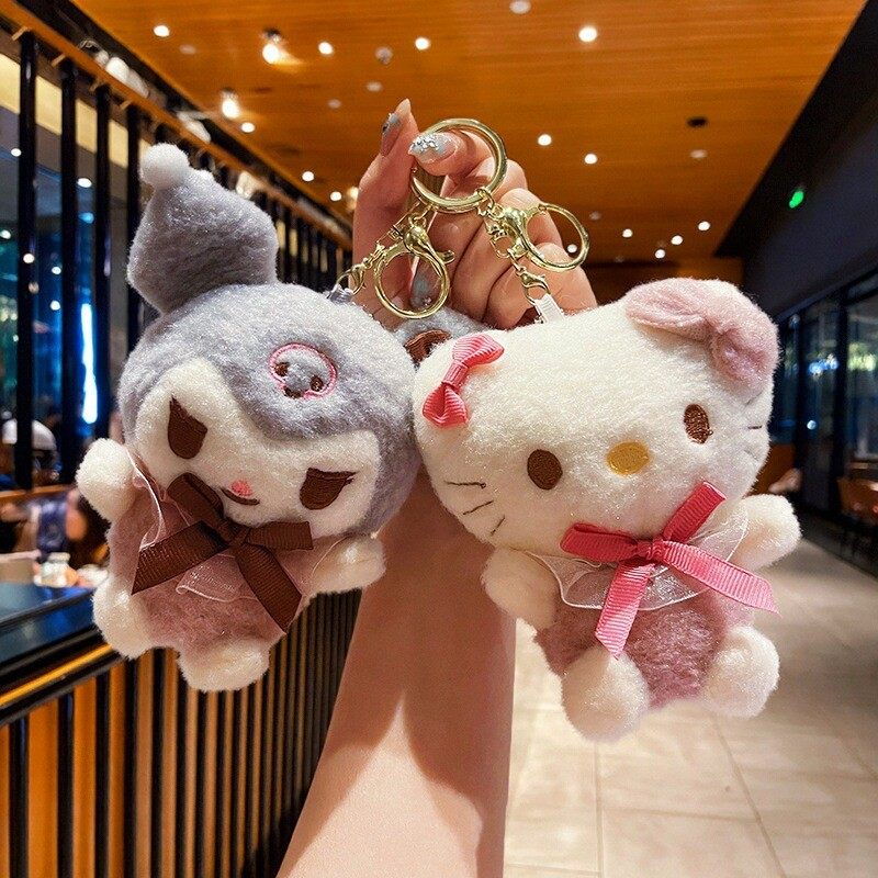 可爱凯蒂猫库洛米毛绒钥匙扣女生背包单肩双肩包挂件汽车钥匙挂饰