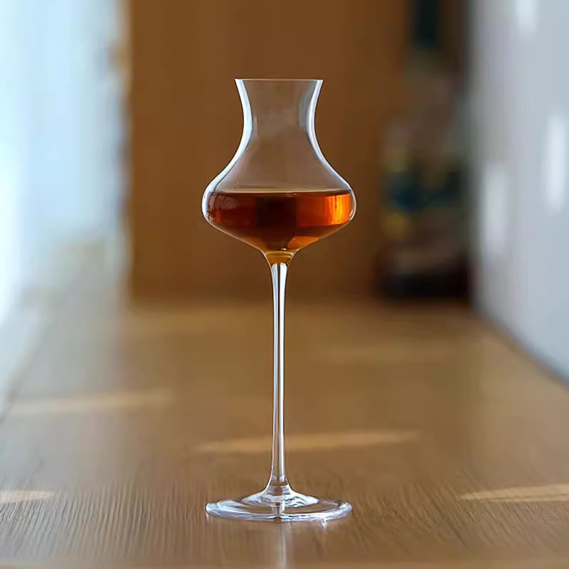 个性闻香酒杯水晶玻璃鸡尾酒吧调酒品鉴杯品鉴会试酒威士忌