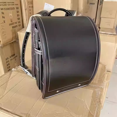 尾货 微瑕1-3年级小学生双肩书包 轻便透气减负护脊