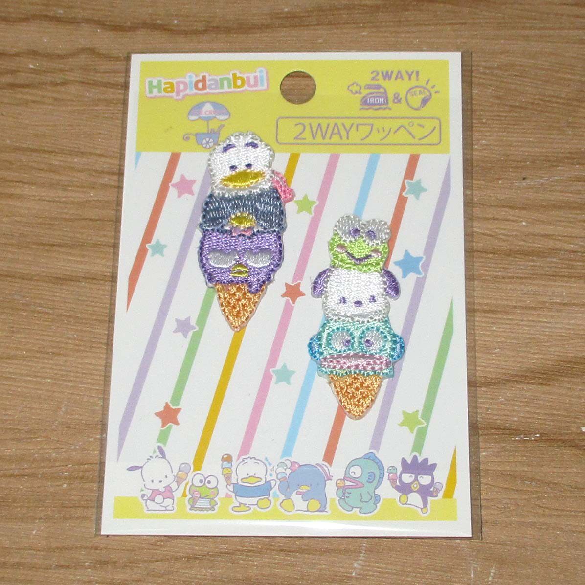 日本Sanrio正品Characters Mix 刺繡小熨章布章貼(雪糕)