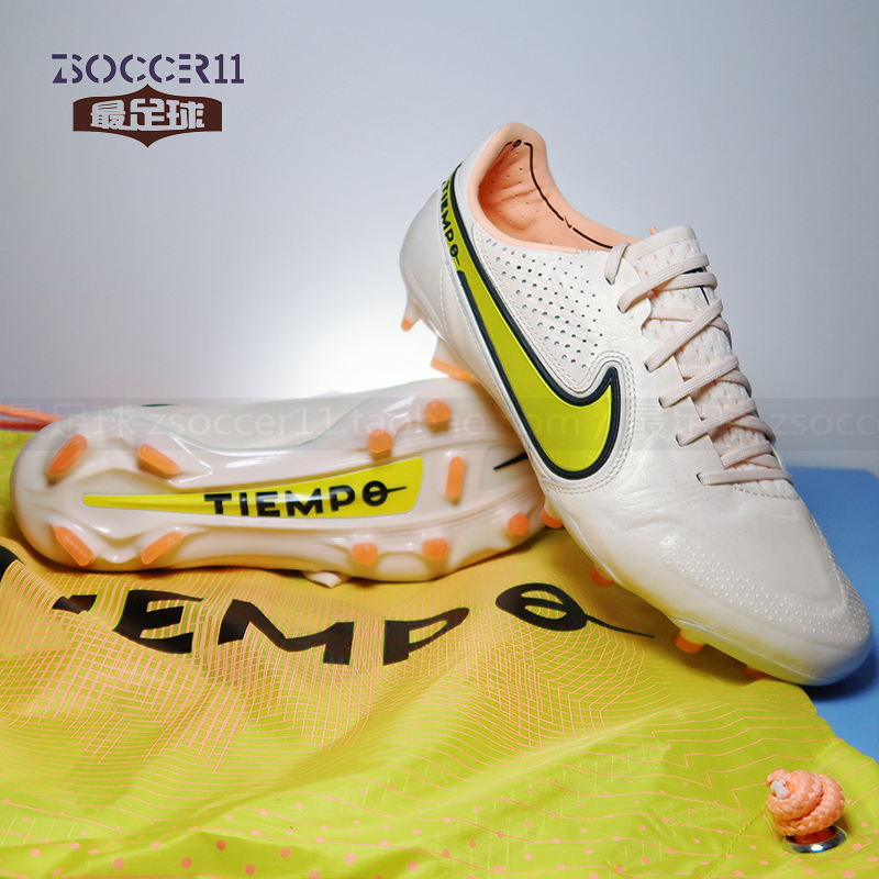 NIKE耐克传奇低帮袋鼠皮FG足球鞋