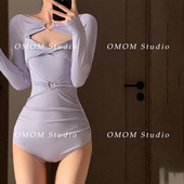 OMOM紫色纯欲风显白修身 防晒长袖 三角连体泳衣女