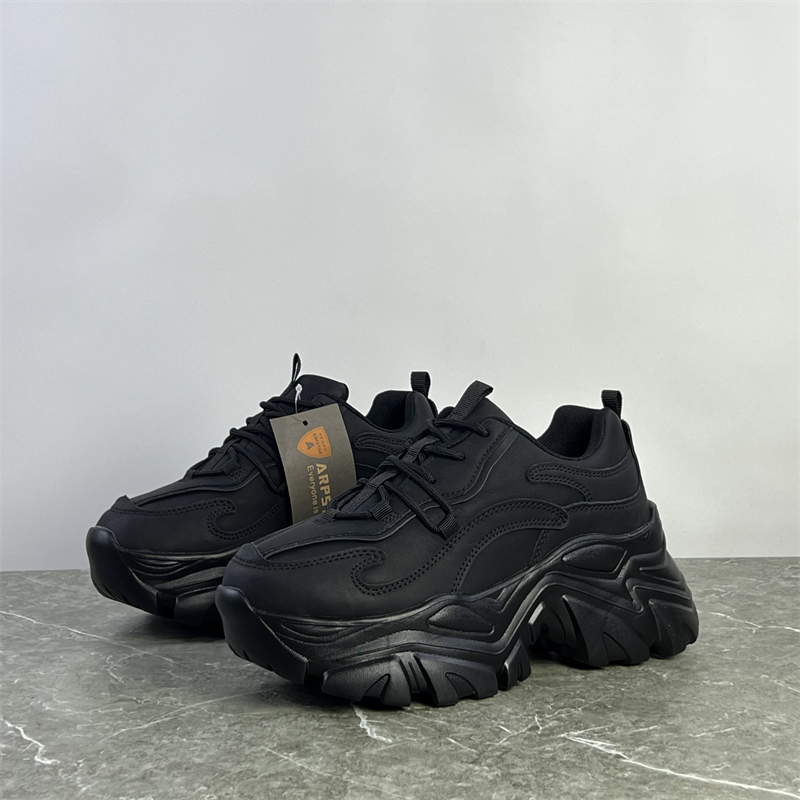 出欧洲单纯黑厚底运动鞋女鞋皮革拼接百搭老爹鞋轻便舒适休闲鞋女