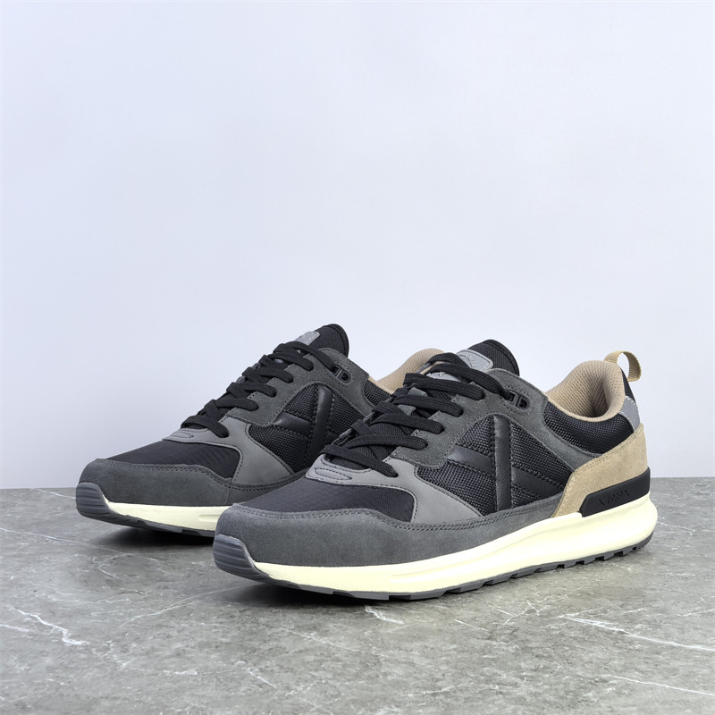 出西班牙时尚运动鞋男鞋真皮拼接复古慢跑鞋耐磨防滑厚底阿甘鞋男