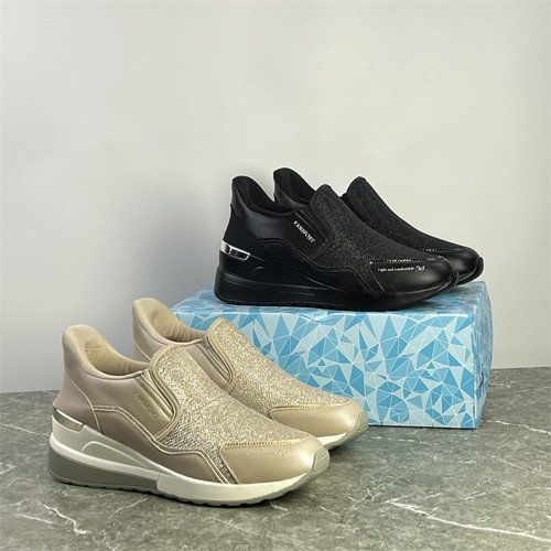 小日子单轻便运动鞋女鞋一脚蹬懒人休闲鞋坡跟厚底增高百搭健步鞋