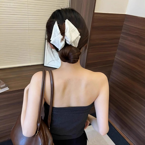 法式布艺波点三角抓夹赫本风后脑勺盘发夹高级感气质半扎发鲨鱼夹