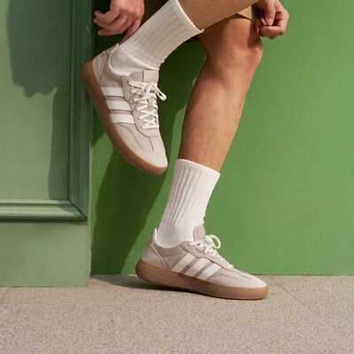 Adidas男女同款经典复古运动鞋