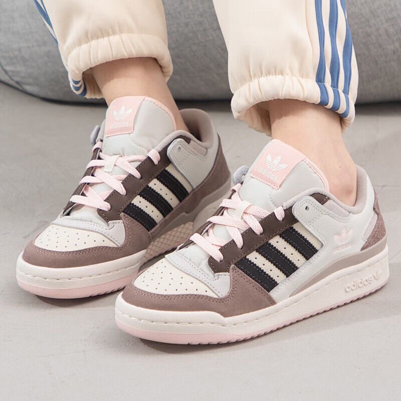 阿迪达斯三叶草FORUMLOW耐磨