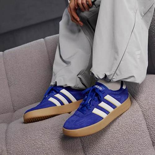 Adidas新款经典低帮板鞋
