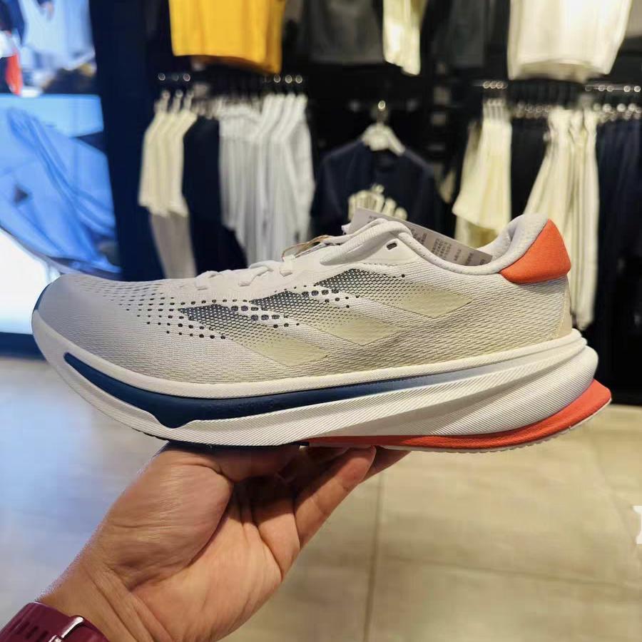 Adidas阿迪达斯男畅跑透气跑步鞋