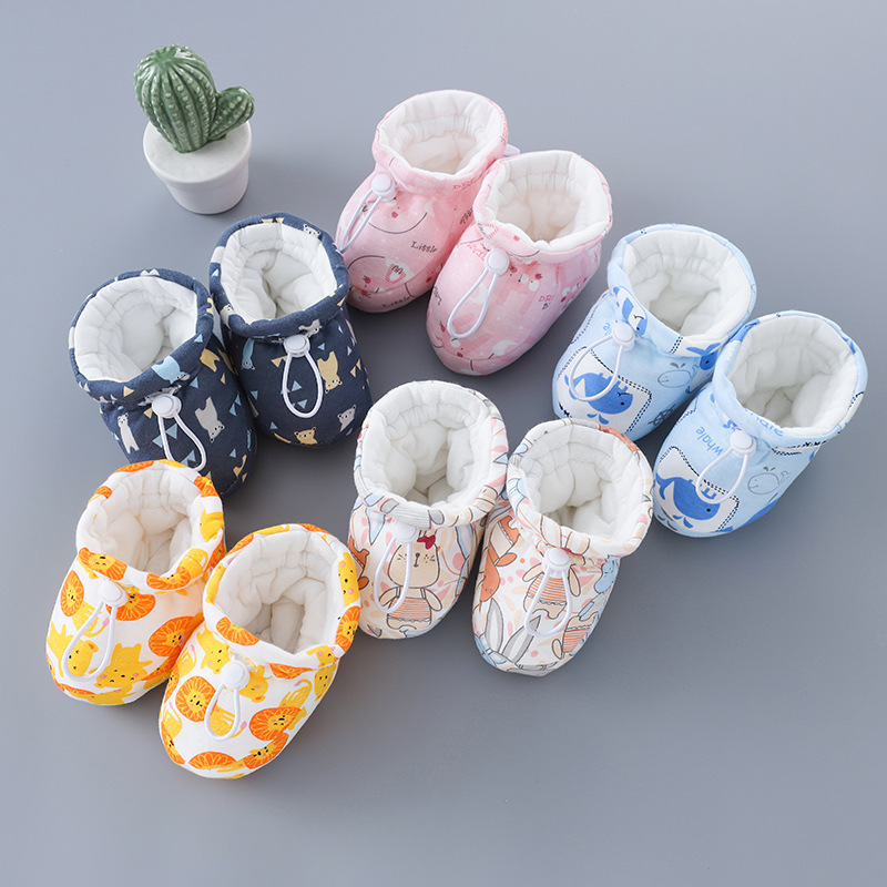 婴儿鞋软底袜子秋冬季男女新生宝宝防护脚0-1岁学步3-6月不掉布鞋