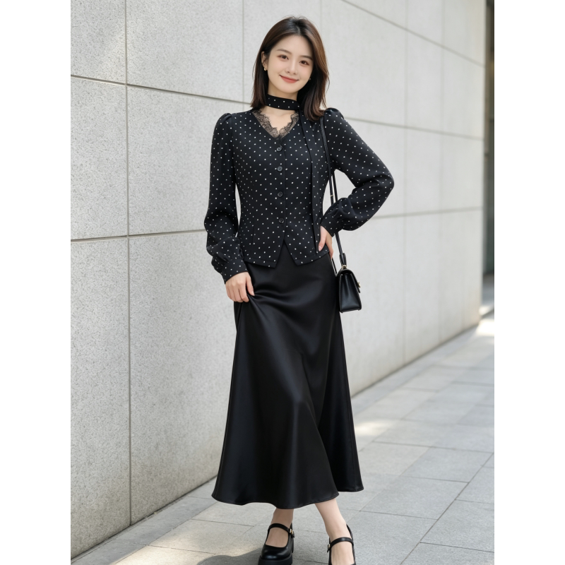 秋新优雅波点V领显瘦两件套女