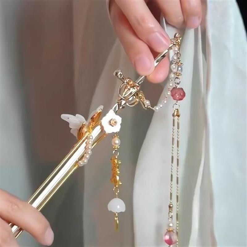 新中式古风汉服女金色头饰流苏长剑发簪子锁灵藏剑发饰步摇中剑簪