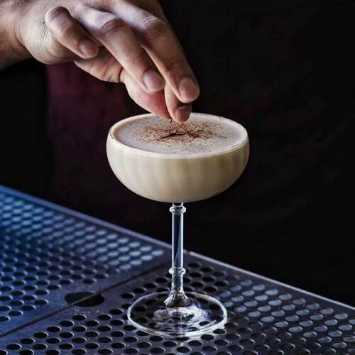 ins设计感古典杯马天尼杯果汁杯