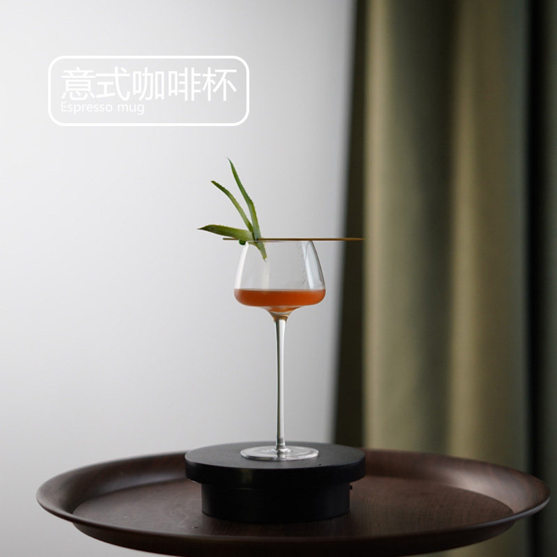 新款马天尼杯马天尼杯子三角马提尼杯古典鸡尾酒杯调酒玻璃杯