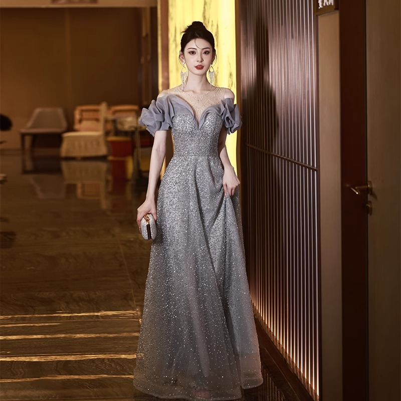 晚礼服女2025新款高端轻奢小众年会宴会气质主持人亮片高级感长裙
