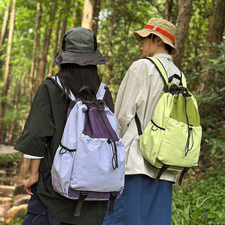 双肩包女2025新款大容量背包旅游轻便高颜值登山包外出短途旅行包
