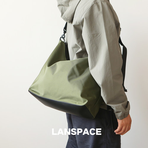 lanspace单肩斜挎大容量尼龙休闲